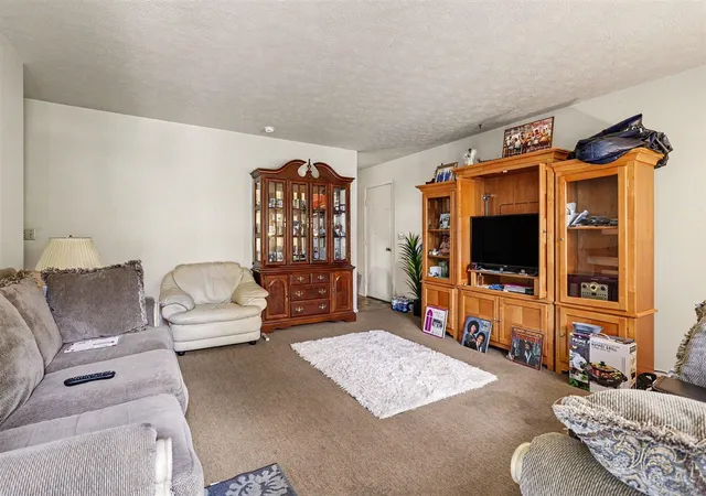 Listing Photo 5 - Condo for sale in building located at 420 Fisher St, Berrien Springs, MI 49103