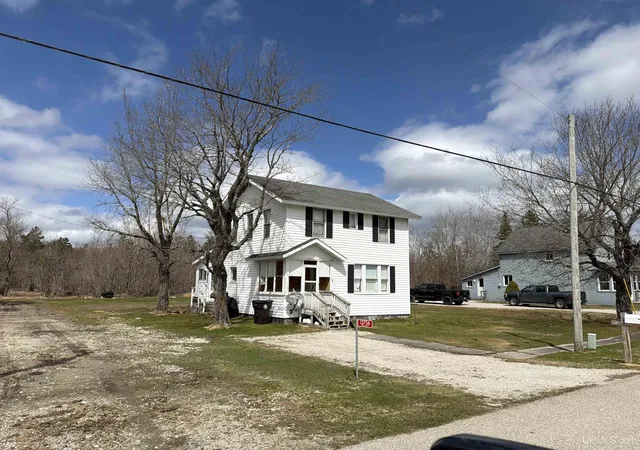 Photo 1 of Single family home for sale at 13756 Wells 212 St, Nahma, MI 49864 | MLS# 50214002 | Listing updated on 2026-08-10