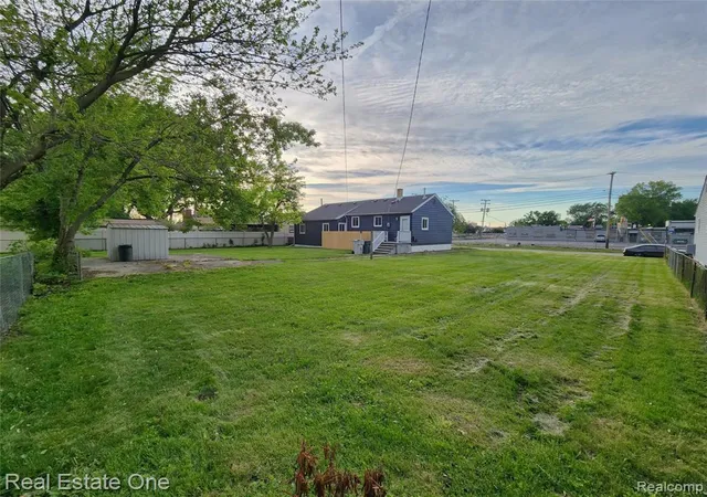 Homes for sale in Hazel Park, MI | 1574 E Woodruff Ave, Hazel Park, MI 48030 | MLS# 60995197