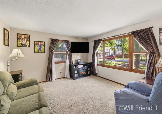 Photo 3 of Sale Pending at 3629 Bluebird Ave, Wyoming, MI 49519 | MLS# 70550191 | Listing updated on 2026-09-15