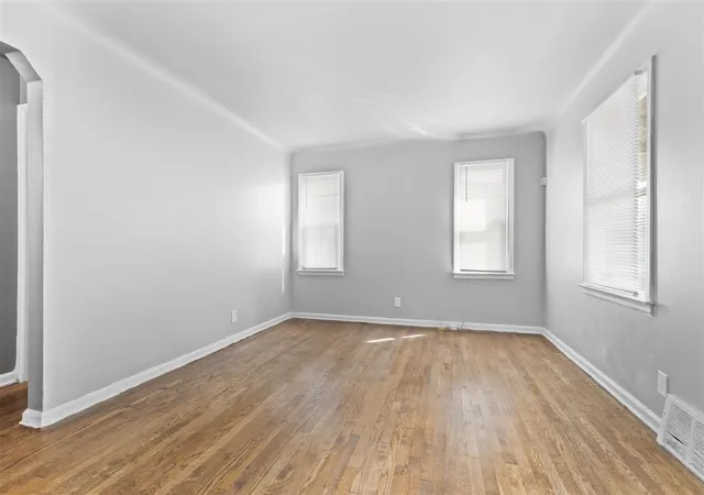 5th image of 19990 Pinehurst St, Detroit, MI 48221 | MLS# 70527645