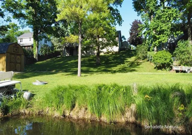 Homes for sale in Sparta, MI | 12167 Reyburn Dr, Sparta, MI 49345 | MLS# 70536240