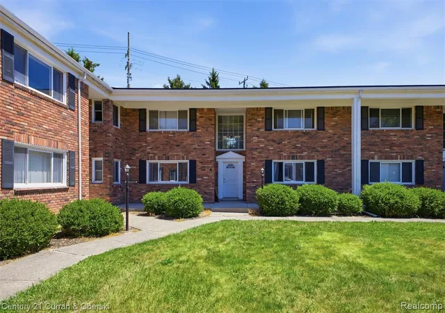 1st image of 31831 Grand River Ave #85, Farmington, MI 48336 | MLS# 61004542