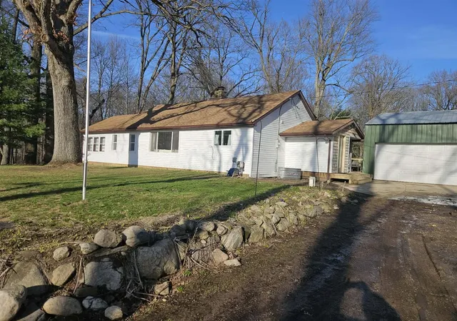3rd image of 8724 N 14Th St, Kalamazoo, MI 49009 | MLS# 70520465