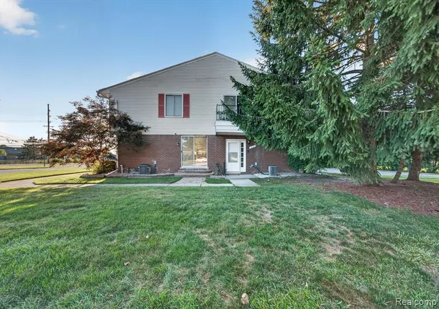 Photo 4 of Condo for sale at 51116 S Foster Rd, Chesterfield, MI 48047 | MLS# 61014763 | Listing updated on 2026-08-12