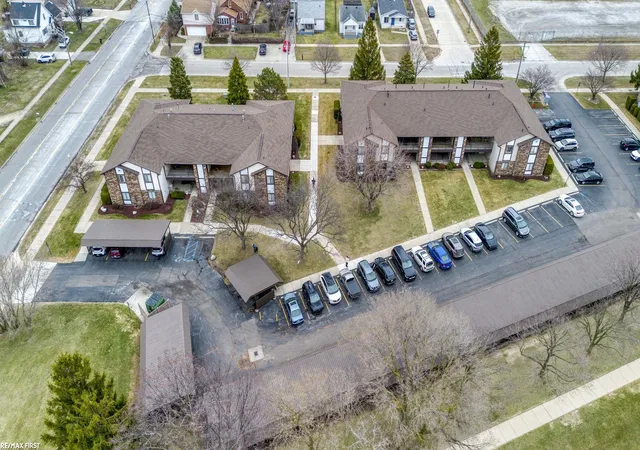 Homes for sale in Roseville, MI | 29846 Utica Rd #units 27   Building 2, Roseville, MI 48066 | MLS# 50202379