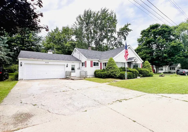 Homes for sale in Lake City, MI | 259 N Morey Rd, Lake City, MI 49651 | MLS# 80070653