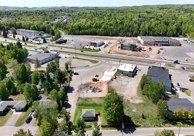 Photo 2 of Land for sale at 2100 W Us 41 Hwy, Marquette, MI 49855 | MLS# 50210688 | Listing updated on 2026-09-05