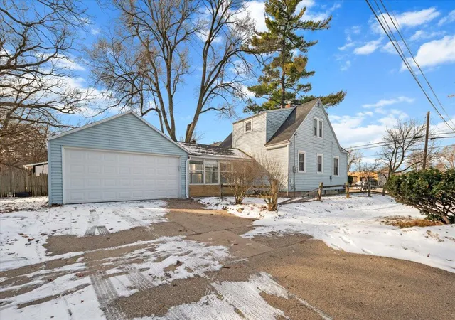 Homes for sale in Grand Rapids, MI | 2142 Kalamazoo Ave, Grand Rapids, MI 49507 | MLS# 70516693