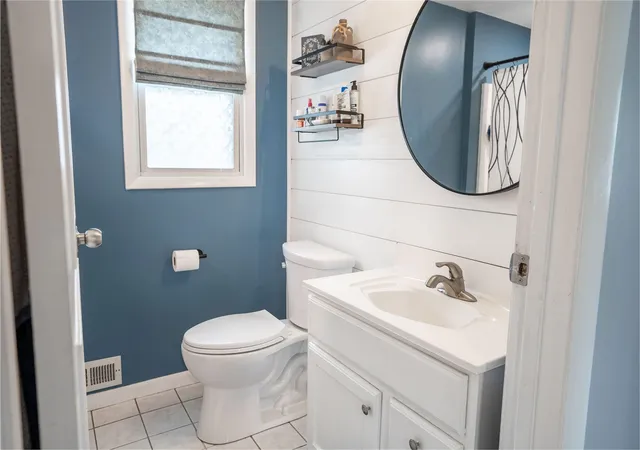 Homes for sale in Grand Rapids, MI | 6424 College Ave, Grand Rapids, MI 49548 | MLS# 70542750