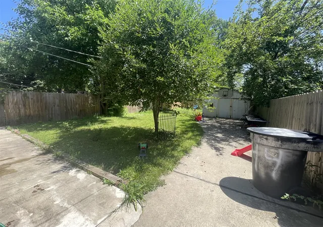 5th image of 6344 Grandmont Ave, Detroit, MI 48228 | MLS# 70477591