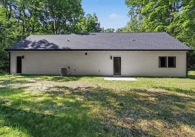 Homes for sale in Three Rivers, MI | 20160 Parkway Ave, Three Rivers, MI 49093 | MLS# 70544784