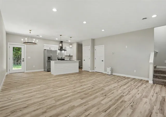4th image of 20160 Parkway Ave, Three Rivers, MI 49093 | MLS# 70544784