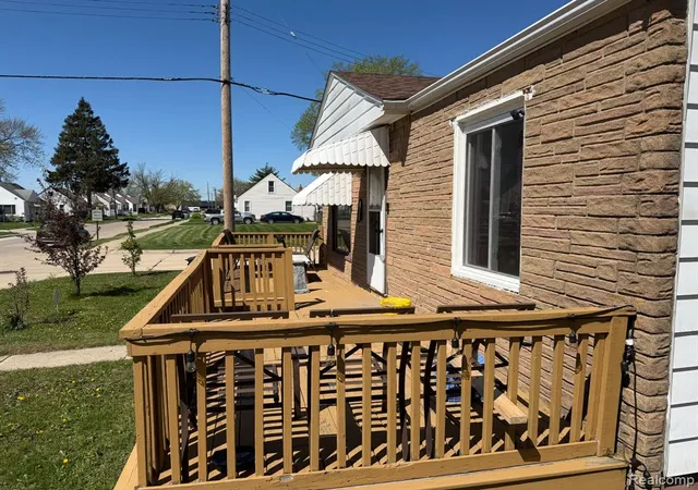 Homes for sale in Warren, MI | 7003 Lozier Ave, Warren, MI 48091 | MLS# 60986631