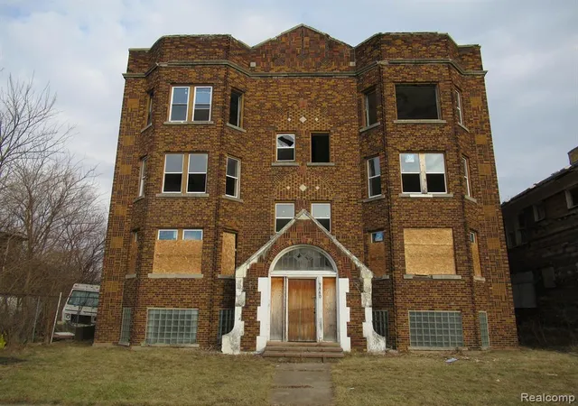 Photo 1 of Sale Pending at 9440 Savery St, Detroit, MI 48206 | MLS# 60299302 | Listing updated on 2025-06-30