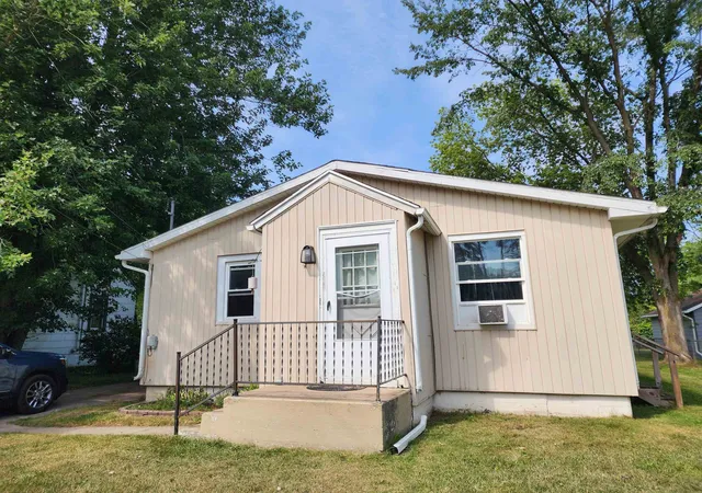 1st image of 130 Lapeer St, Standish, MI 48658 | MLS# 50216219