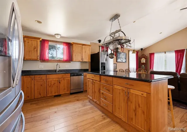 Photo 3 of Single family home for sale at 11583 Cape Cod St, Taylor, MI 48180 3946 | MLS# 60998140 | Listing updated on 2026-08-28