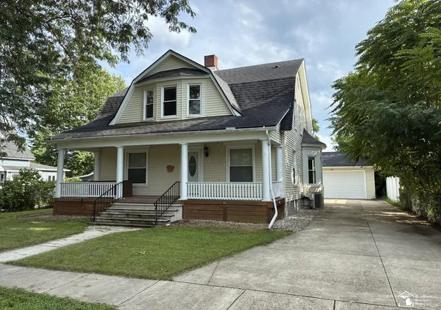 Photo 1 of Sale Pending at 42 E Elm St, Petersburg, MI 49270 | MLS# 50219883 | Listing updated on 2026-09-13