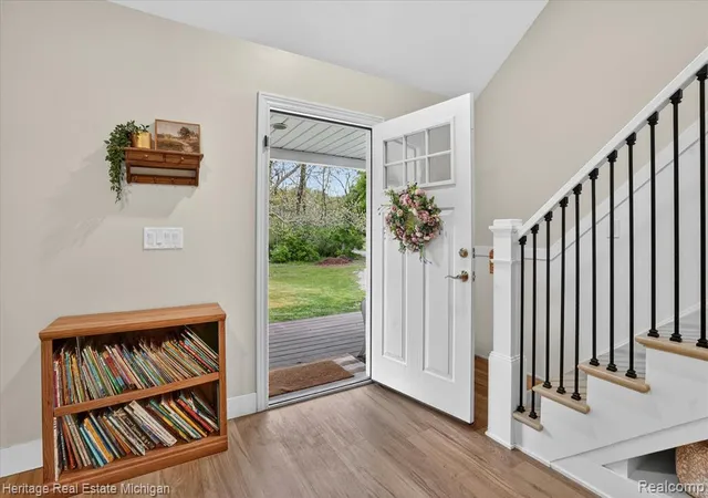 Photo 2 of Single family home for sale at 5835 Warner Rd, Fowlerville, MI 48836 9545 | MLS# 61007688 | Listing updated on 2026-09-09