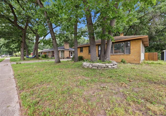 Photo 4 of Sale Pending at 1711 Royal Oak St, Wyoming, MI 49519 | MLS# 70547975 | Listing updated on 2026-08-25