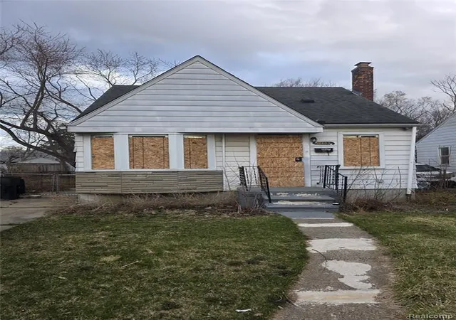 Homes for sale in Detroit, MI | 12400 Lansdowne St, Detroit, MI 48224 | MLS# 60979441