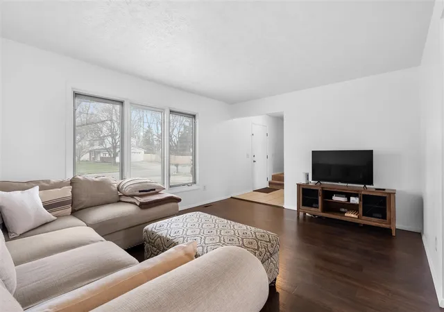5th image of 6303 Surrey St, Portage, MI 49024 | MLS# 70520630