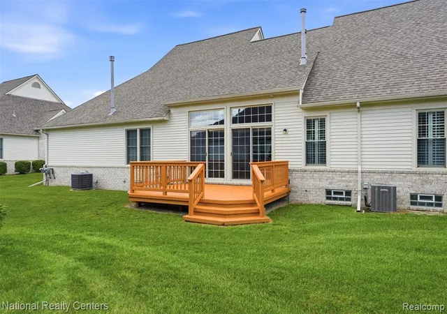 Homes for sale in Sterling Heights, MI | 13500 Wyndemere Cir, Sterling Heights, MI 48313 | MLS# 61006332