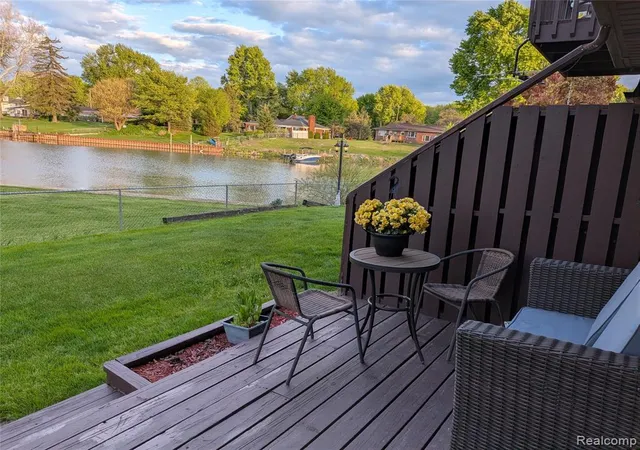 Homes for sale in Harrison Township, MI | 25470 Quarter Deck St, Harrison Township, MI 48045 | MLS# 61002410