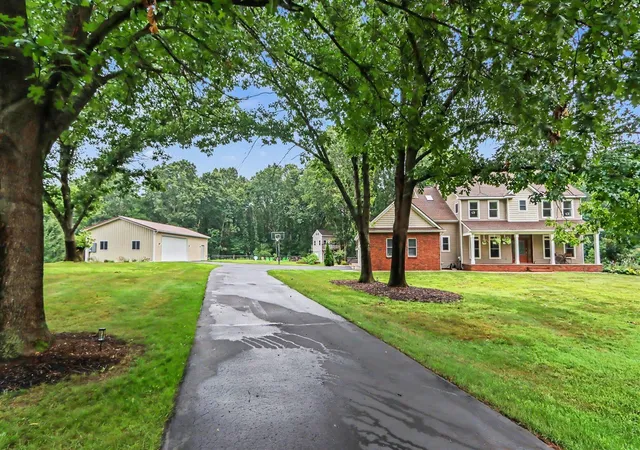 5th image of 60887 Valley View Blvd, Mattawan, MI 49071 | MLS# 70552058