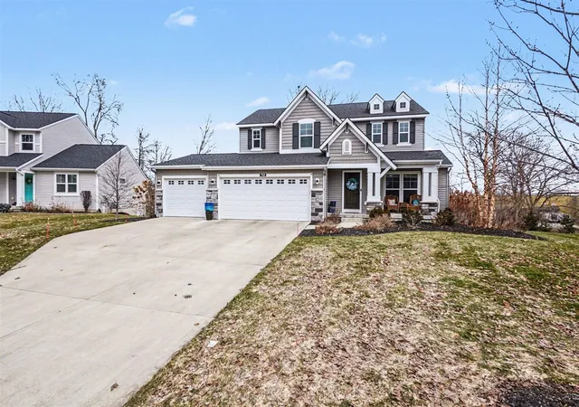 2nd image of 7918 Carlisle Crossings Blvd, Byron Center, MI 49315 | MLS# 70517209