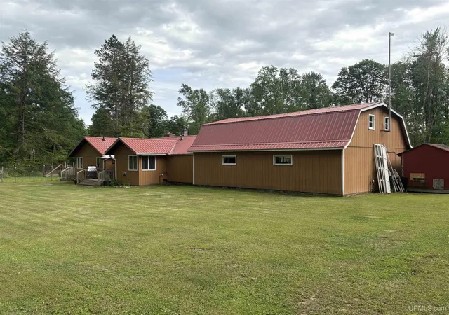Homes for sale in Rapid River, MI | 12152 Co Rd 442 Rd, Rapid River, MI 49878 | MLS# 50212484