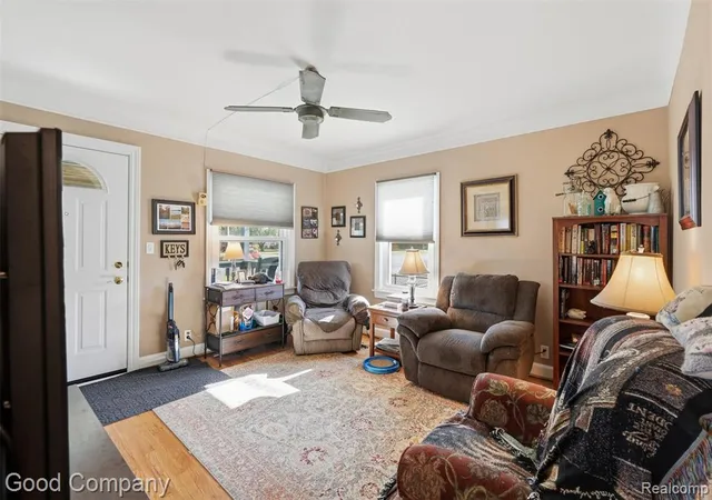 Photo 3 of Single Family Residence at 4415 Auburn Rd, Shelby Township, MI 48317 | MLS# 61008283 | | Sold on 2026-08-11