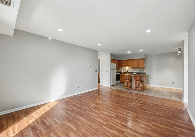 Homes for sale in Macomb, MI | 15324 Ashley Ct #21, Macomb, MI 48044 | MLS# 70515393