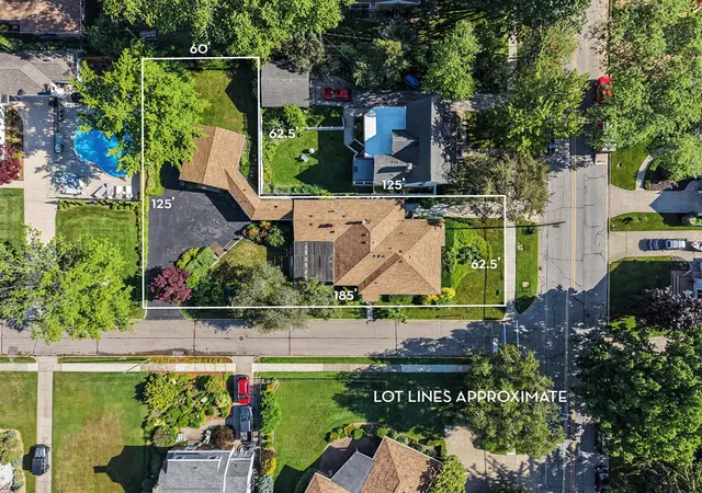 5th image of 51 Pine St, South Haven, MI 49090 | MLS# 70541040