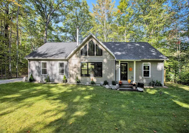 Homes for sale in Beulah, MI | 16602 Acorn Ridge Trl #Lot: 5, Beulah, MI 49617 | MLS# 80062523