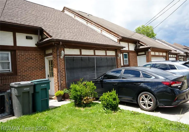 35th image of 6426 Chase Rd, Dearborn, MI 48126 | MLS# 61004554