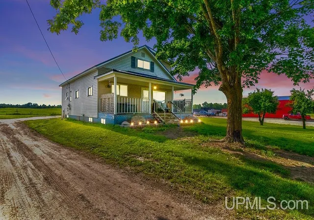 Homes for sale in Bark River, MI | 6980 E Ln, Bark River, MI 49807 | MLS# 50213230