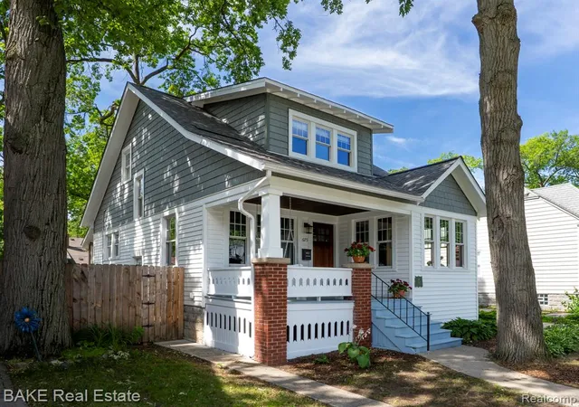 Homes for sale in Ferndale, MI | 675 W Hazelhurst St, Ferndale, MI 48220 | MLS# 61001299