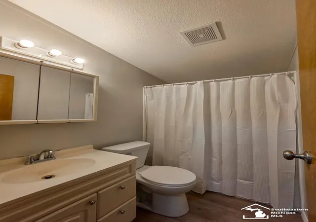 Photo 3 of Single family home for sale at 4393 5th St, Newport, MI 48166 | MLS# 50220206 | Listing updated on 2026-09-01