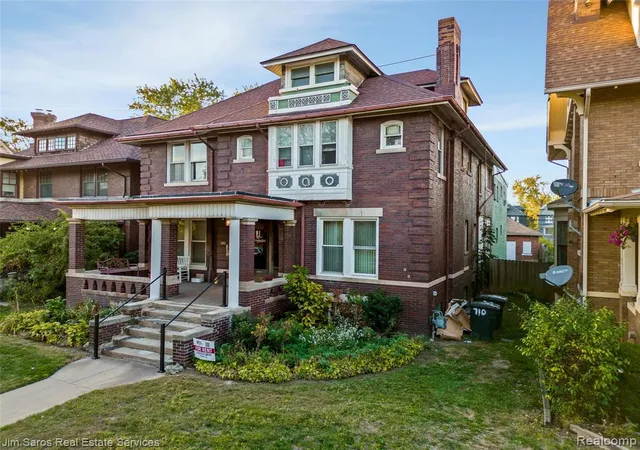 4th image of 710 Virginia Park St, Detroit, MI 48202 2033 | MLS# 60944127