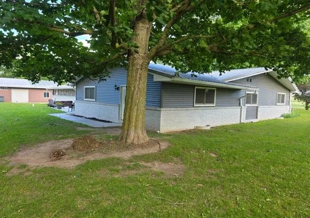 Homes for sale in Rosebush, MI | 1417 E Weidman Rd, Rosebush, MI 48878 | MLS# 80070095