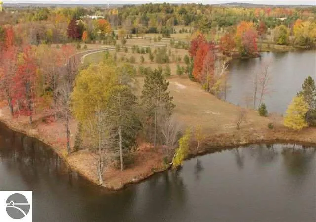 Homes for sale in West Branch, MI | 2161 Fox Run Rd, West Branch, MI 48661 | MLS# 80070587