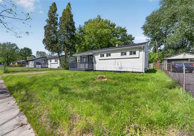 Photo 2 of Single family home for sale at 6193 Natchez Dr, Mount Morris, MI 48458 2701 | MLS# 60995733 | Listing updated on 2026-08-25