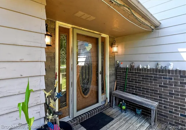 4th image of 22025 Lakefield Rd, Merrill, MI 48637 9724 | MLS# 61011034