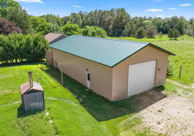 5th image of 4355 M Rd, Escanaba, MI 49829 | MLS# 50215980