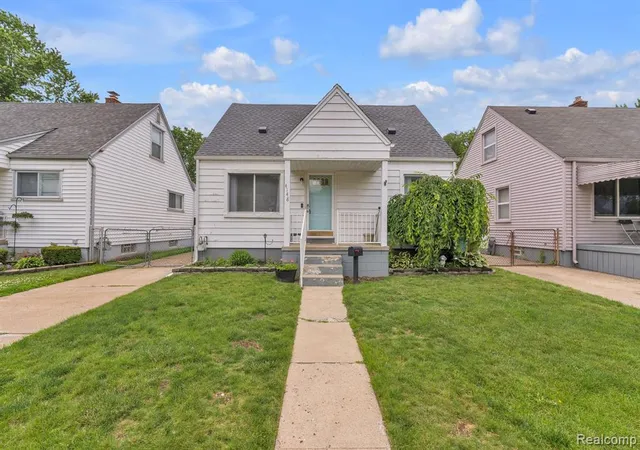 Homes for sale in Dearborn Heights, MI | 4148 Academy St, Dearborn Heights, MI 48125 | MLS# 61007438