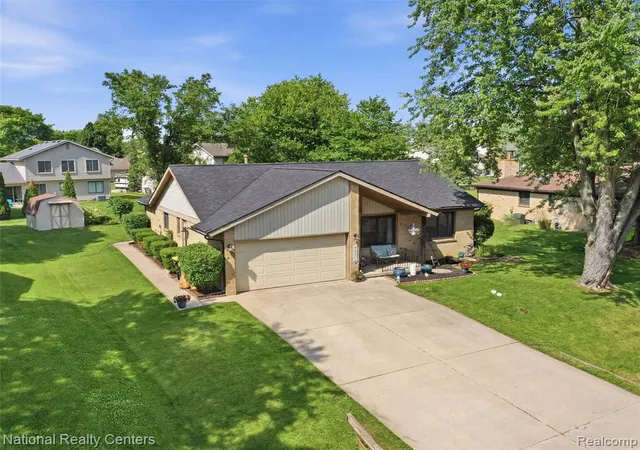 2nd image of 40368 Village Wood Rd, Novi, MI 48375 | MLS# 61007344
