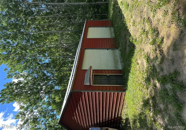 3rd image of 8697 Holly St, Lake, MI 48632 | MLS# 61004230