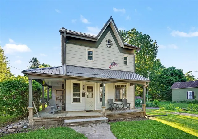 Photo 2 of Sale Pending at 310 John St, Newberry, MI 49868 | MLS# 70540791 | Listing updated on 2026-08-28