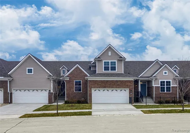 Photo 1 of Sale Pending at 9969 Crossview Trl #137, Howell, MI 48855 | MLS# 61019681 | Listing updated on 2026-08-11